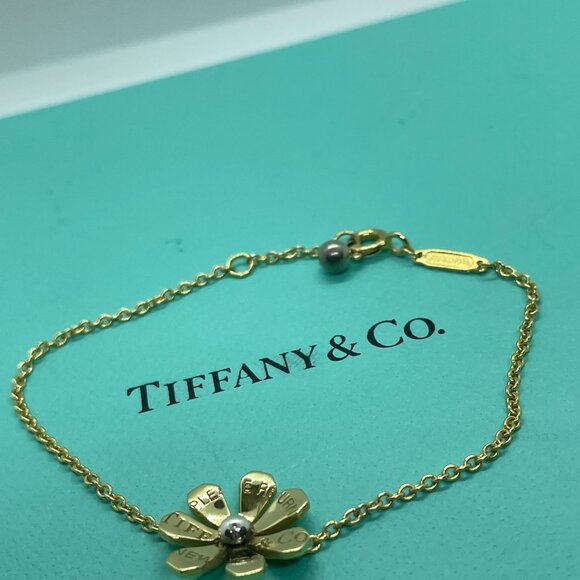 Tiffany & Co. Return to Tiffany Love Bugs Daisy Bracelet 18k Gold/Silver 6.25" - Picture 3 of 10